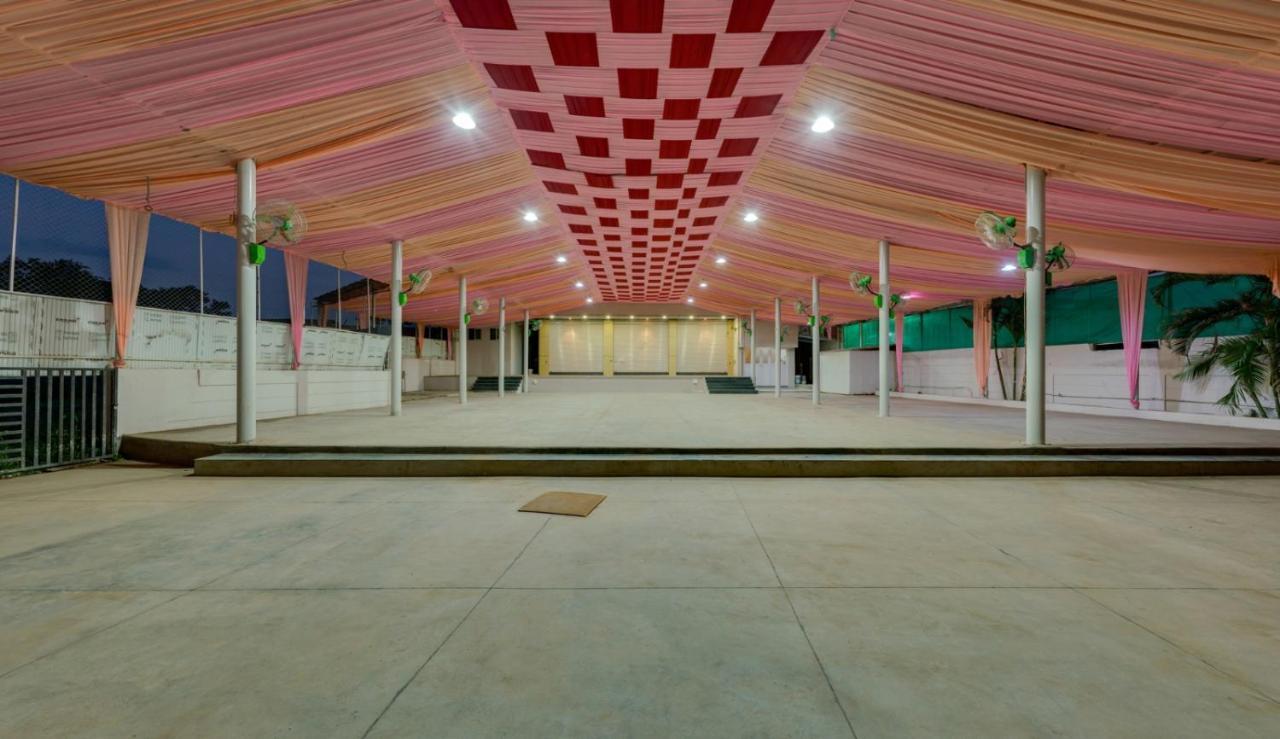 Hotel Royal Palace Karād Exterior foto