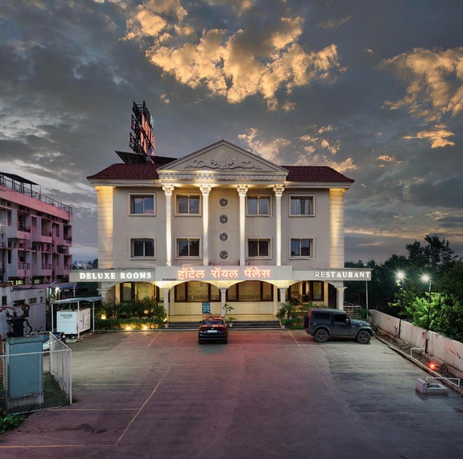 Hotel Royal Palace Karād Exterior foto
